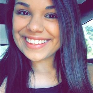 Meet your Posher, Sofia